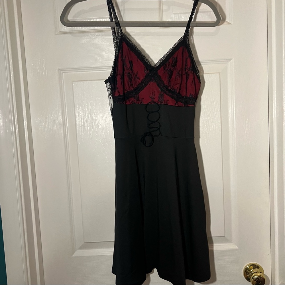 Red and Black Lace Mini Slip Dress Romwe